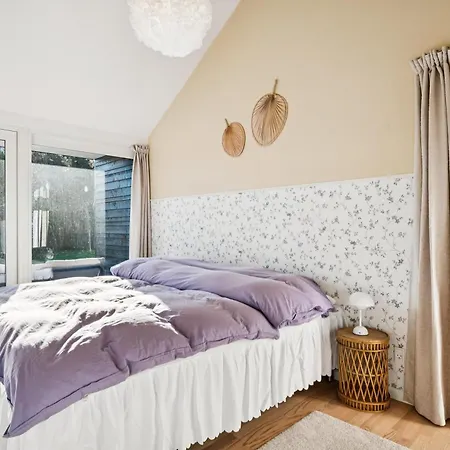 Feriehus Flot Nyrenoveret Hus Taet Pa *